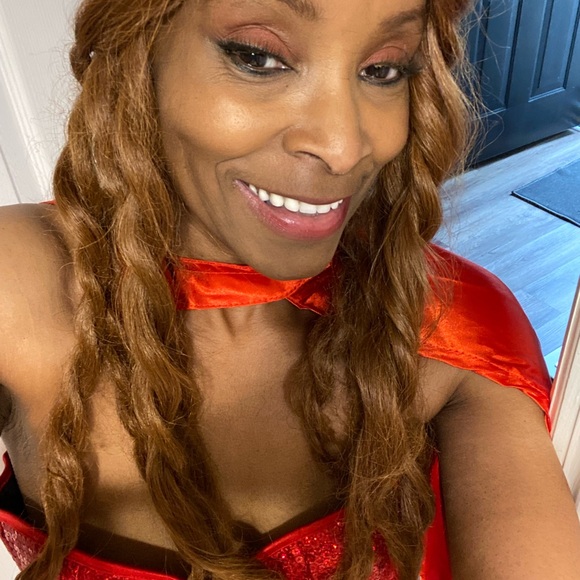 Wonder Woman Costume size S/M - Picture 4 of 6